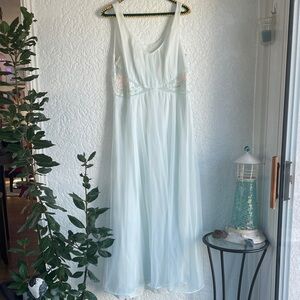 Vintage Shadowline Baby Blue Nightgown - M